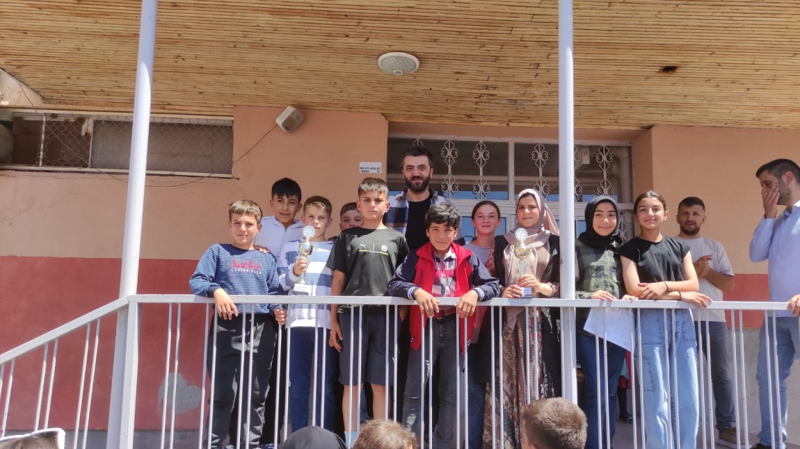 2024-2025 Eğitim Öğretim Yılı Karne Karne Töreni İle Sona Erdi